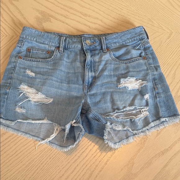 American Eagle Outfitters Pants - Distressed Denim Women Shorts 💜✝️